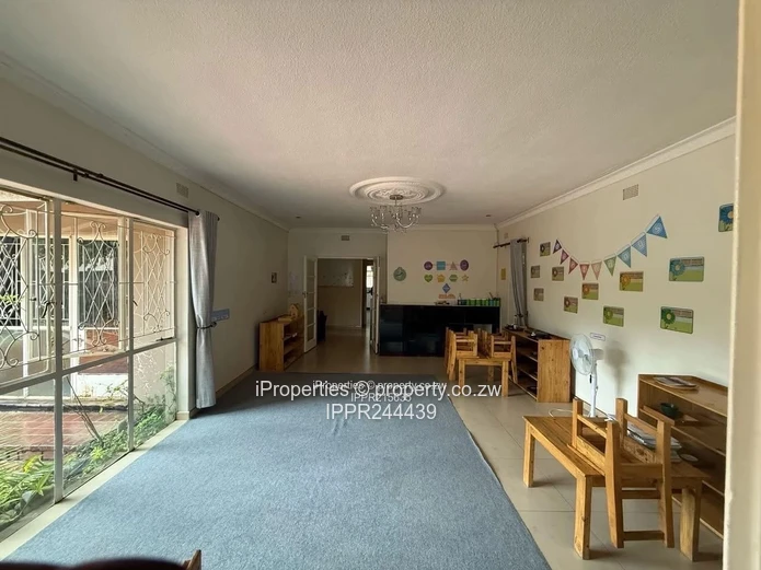 Prime Alexandra Park Commercial: 2,450m², Pool & Borehole