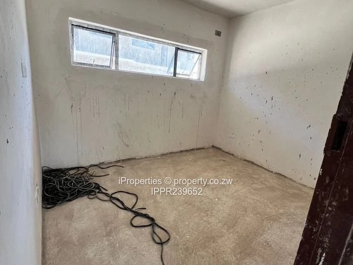 Ashdown Park Incomplete Garden flats for sale!