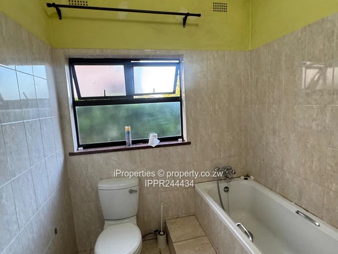 Neat & Private 3-Bedroom Cottage with Borehole