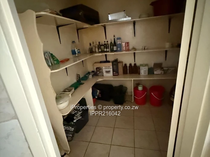 Spacious Home with Cottage & Modern Amenities