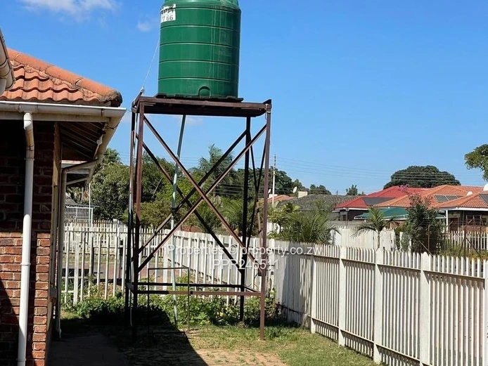  Smart Buy in Waterfalls Prospect – Solid 3-Bed Family Home (Ready for Deeds)