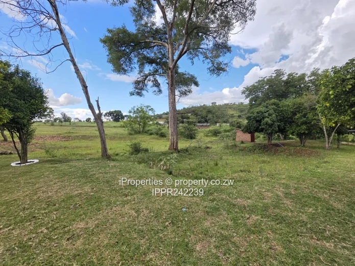 1.6 Hectares Land with a 3 Bedroom House- 30km from Harare (Sole Mandate)