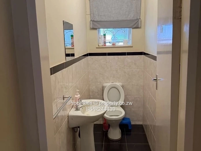 Prime Alexandra Park Commercial: 2,450m², Pool & Borehole